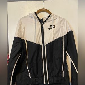 Nike Small windbreaker